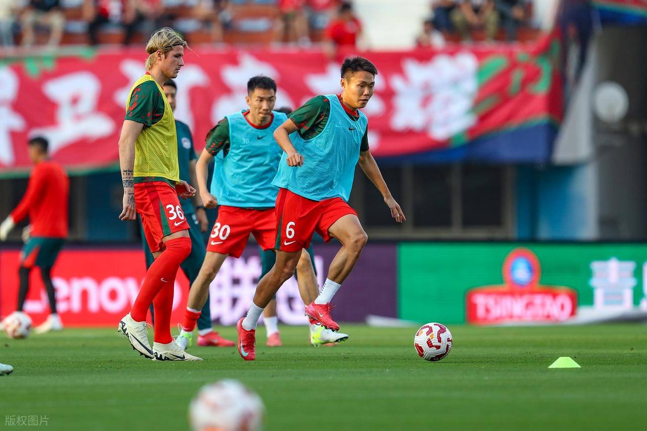 河南队击败河南,全队表现稳健出色 河南队击败河南,全队表现稳健出色