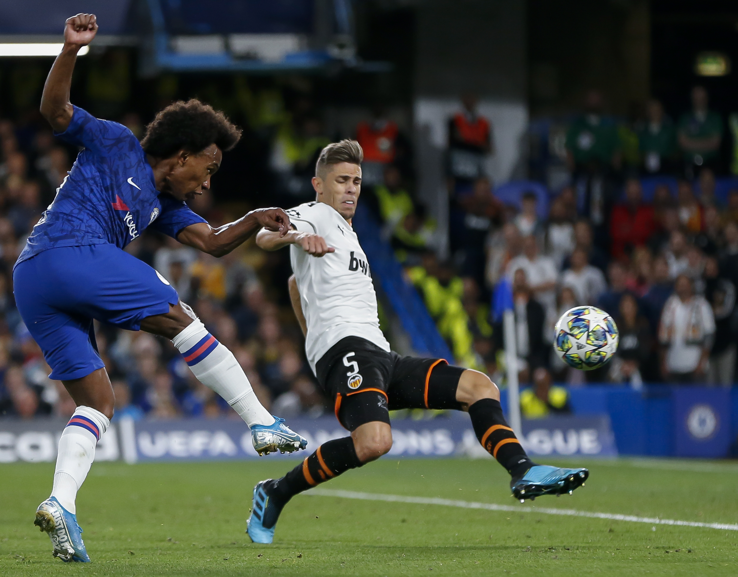 开云官网-关于瓦伦西亚不敌切尔西，遭遇小组阶段失利的信息