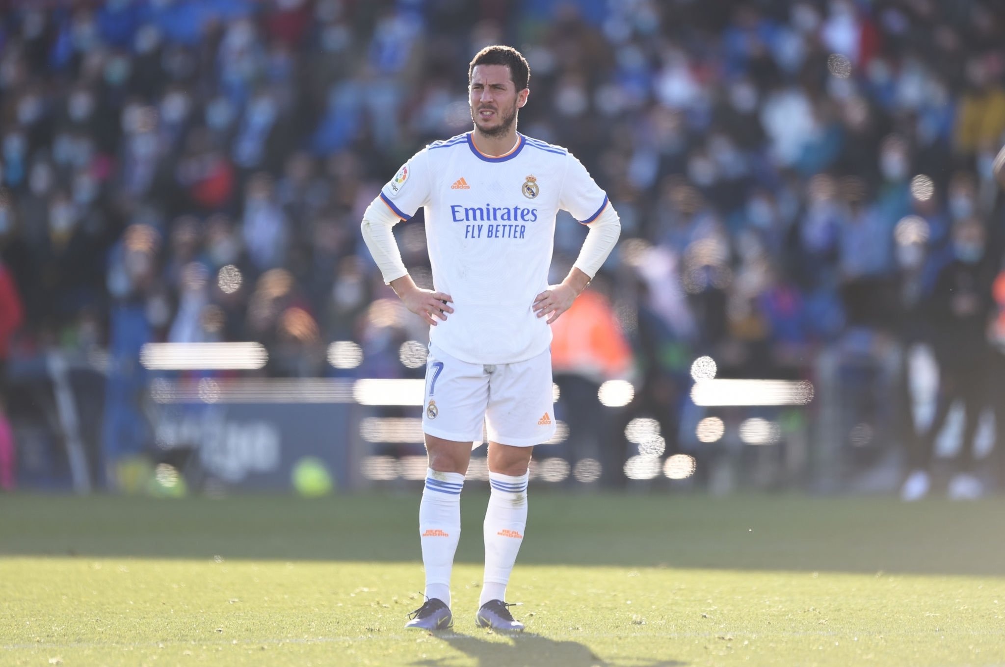 开云APP-包含阿扎尔再次受伤,缺席重要比赛的词条