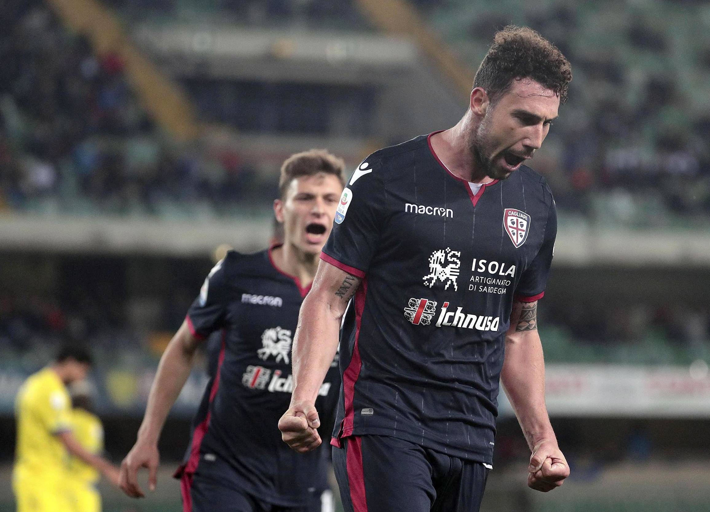 开云体育在线-意大利队在洲际联赛中负于对手