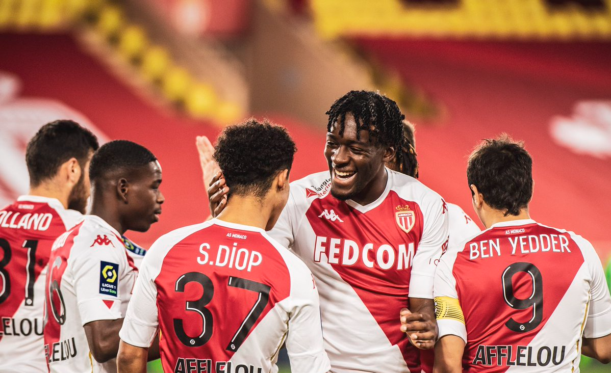 南特俱乐部近期在法甲赛场上大放光彩的简单介绍 南特俱乐部近期在法甲赛场上大放光彩的简单介绍