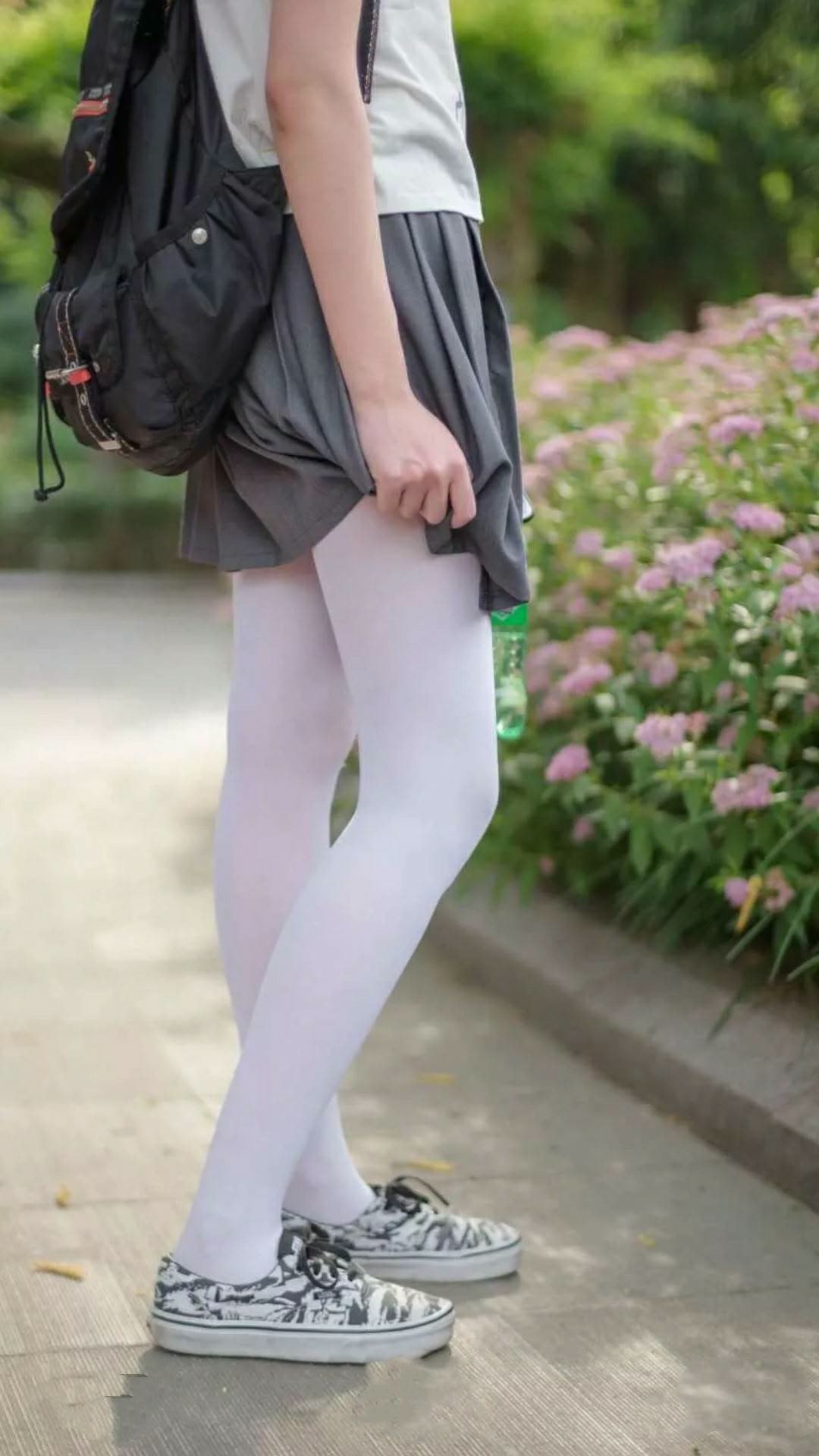 跨越想象的篮球对局，文班亚马率森林狼降维打击辽宁队，一场定义现代篮球的表演赛