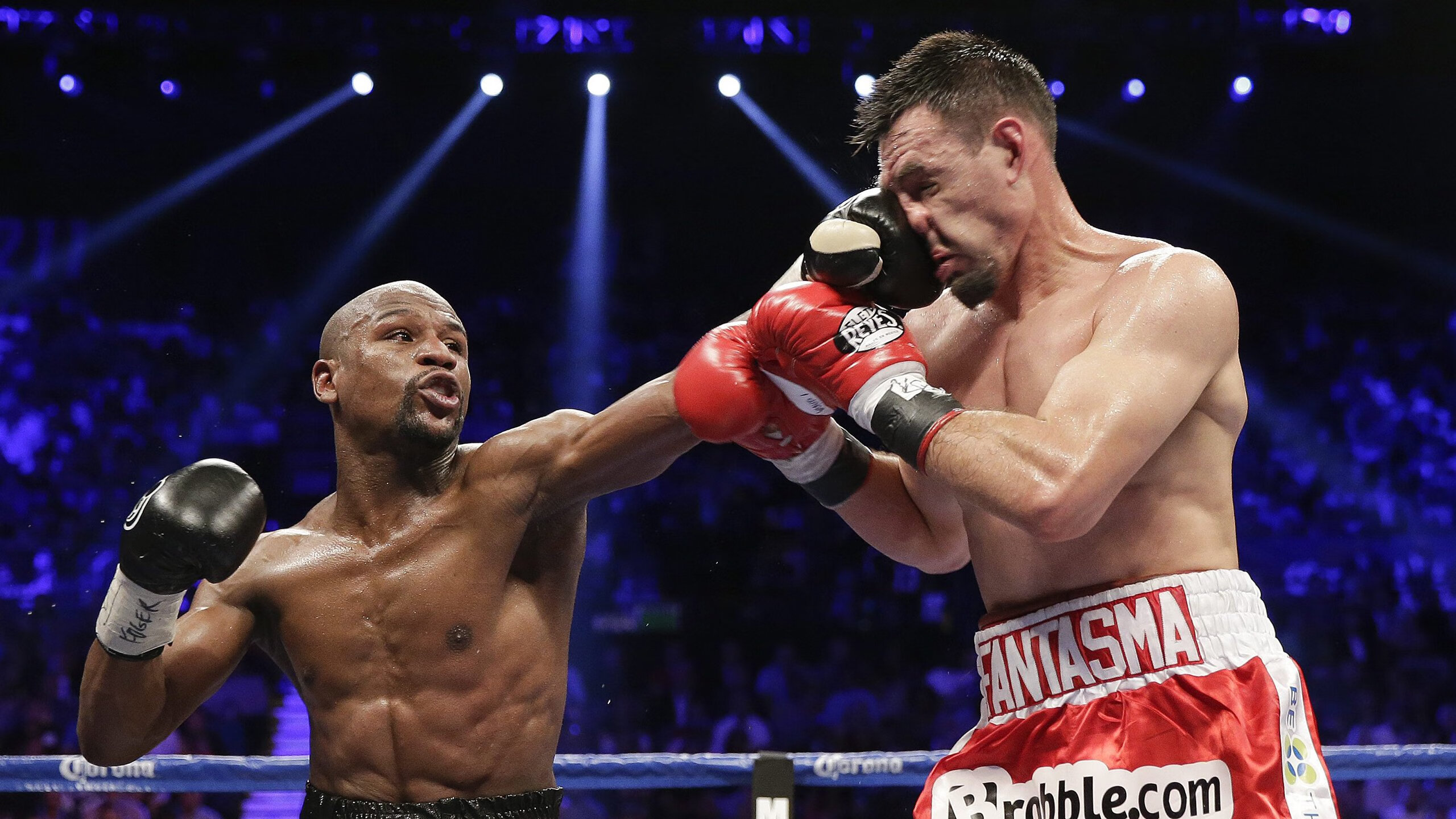 拜仁力克秘鲁，劳塔罗临危受命，化身关键先生助德甲豪门取胜