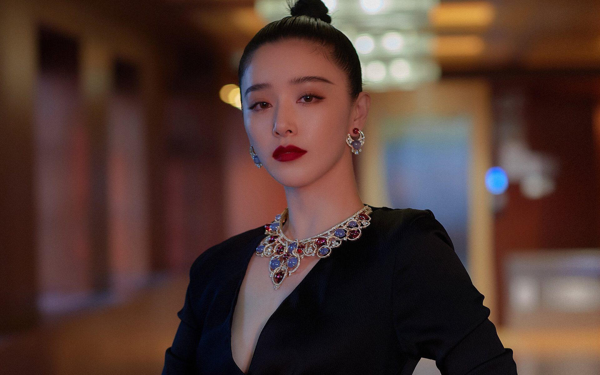 开云-舞台巨星马克西闪耀国际赛场,76人战术体系全面压制浙江队