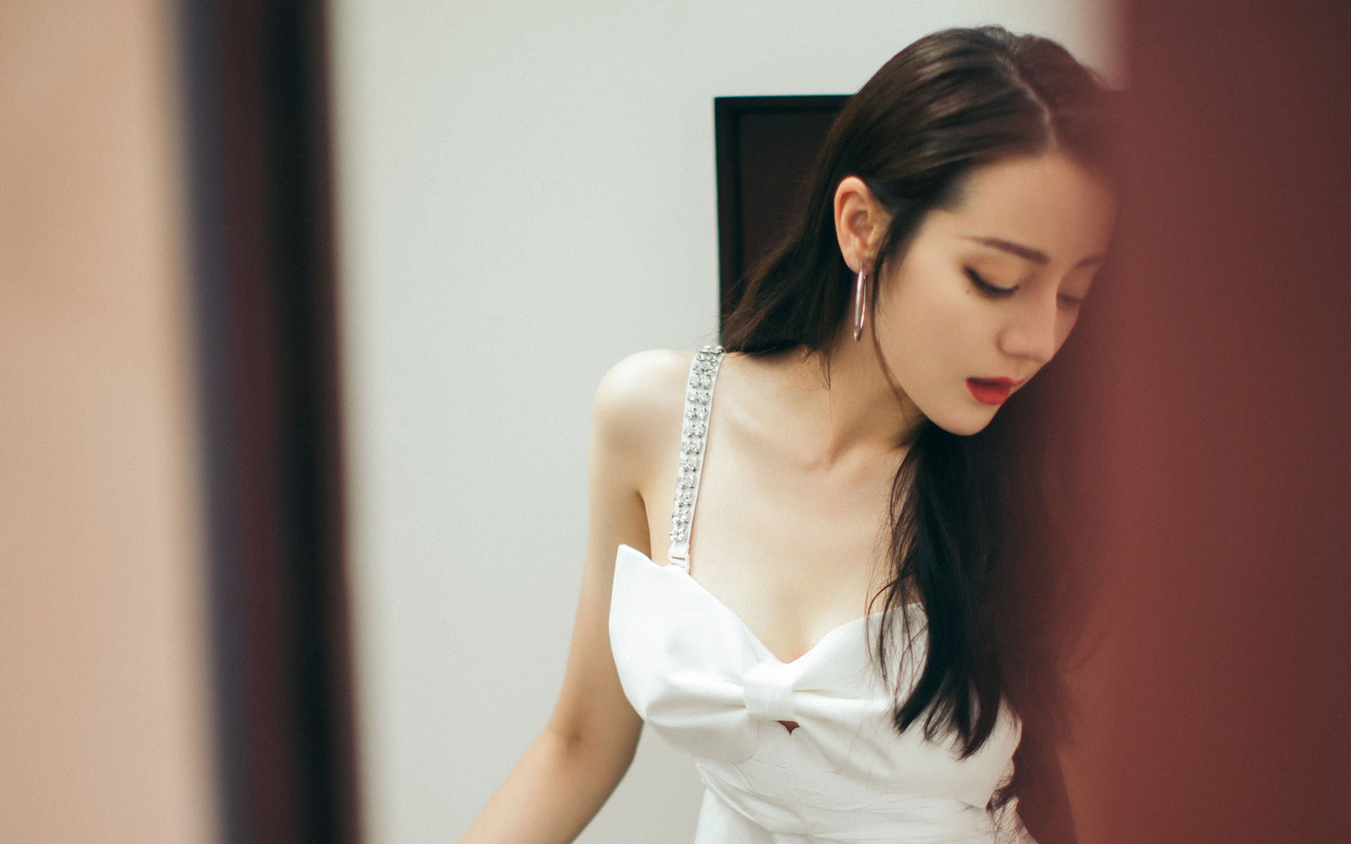 开云sport-世纪对决,当得分狂潮遭遇铁血防线—西亚卡姆历史之夜与雷霆的篮球哲学胜利